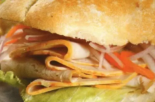 Taste Atlas nombró al sándwich bandera como el segundo más sabroso a nivel mundial, por segundo año consecutivo. Foto: ANDINA/archivo