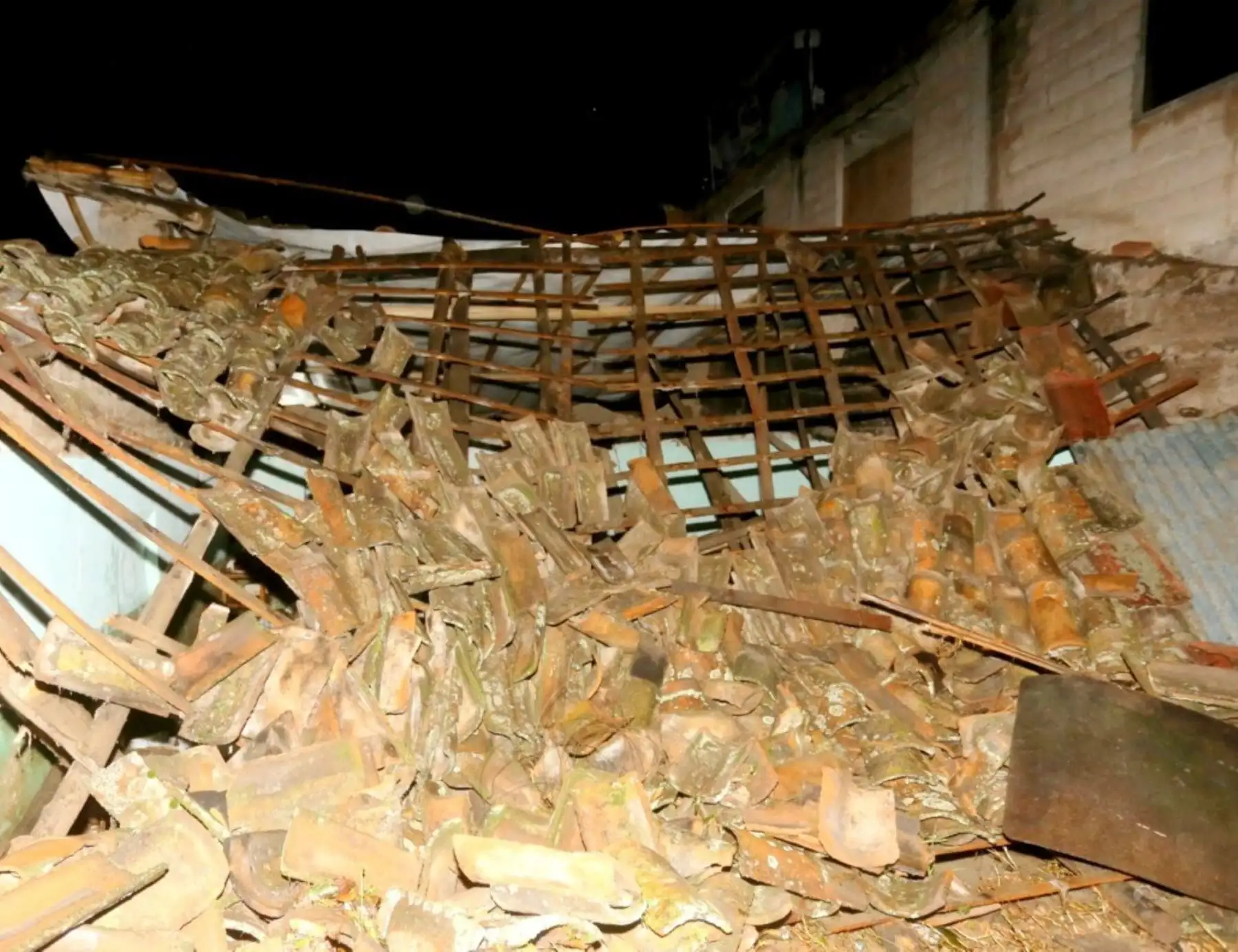 Un total de 34 viviendas resultaron severamente dañadas a causa de las lluvias intensas que se registran en Cajamarca. Las precipitaciones han generado emergencias en 54 distritos.