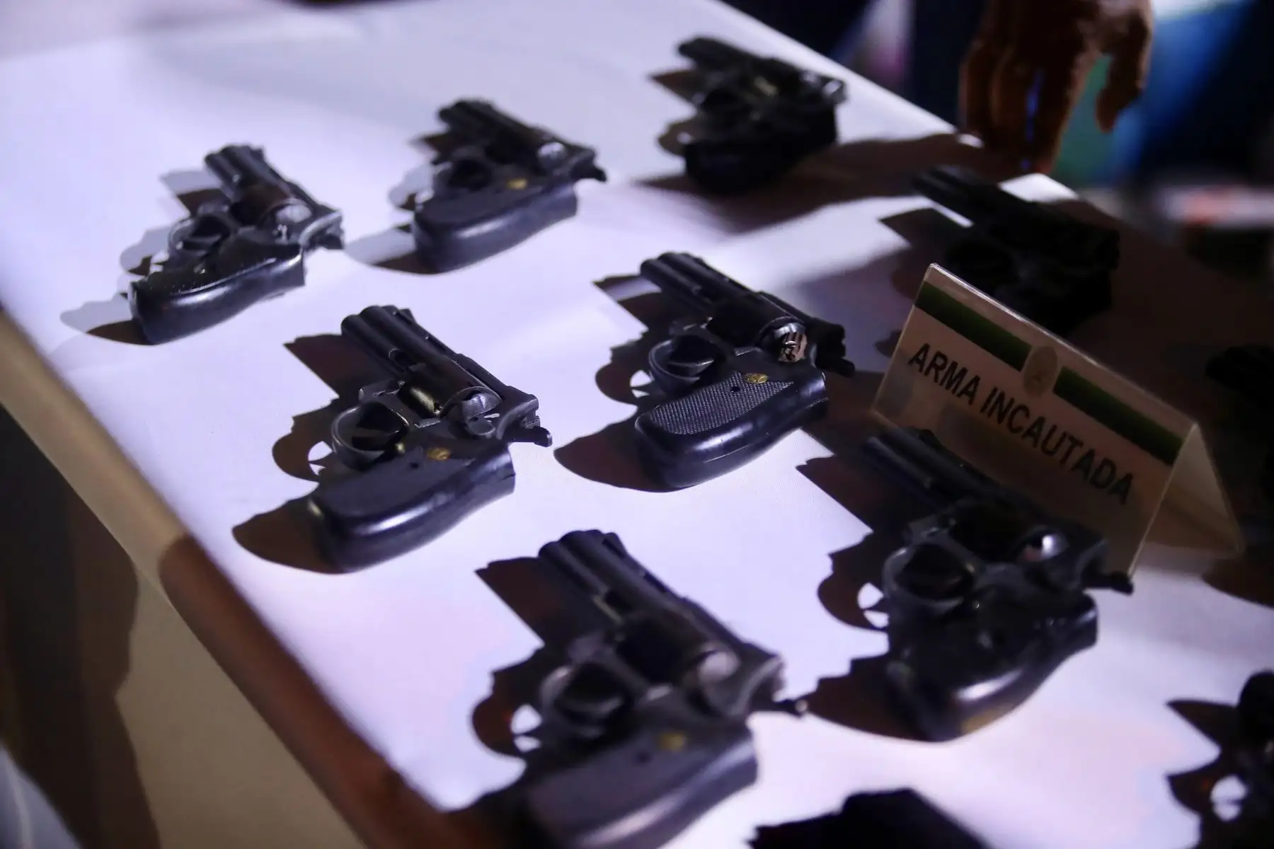 se incautaron 44 armas de fuego, Hubieron 3060 personas detenidas en flagrancia, 218 requisitoriados por diversos delitos,
90 bandas desarticuladas

Foto: ANDINA/Ricardo Cuba