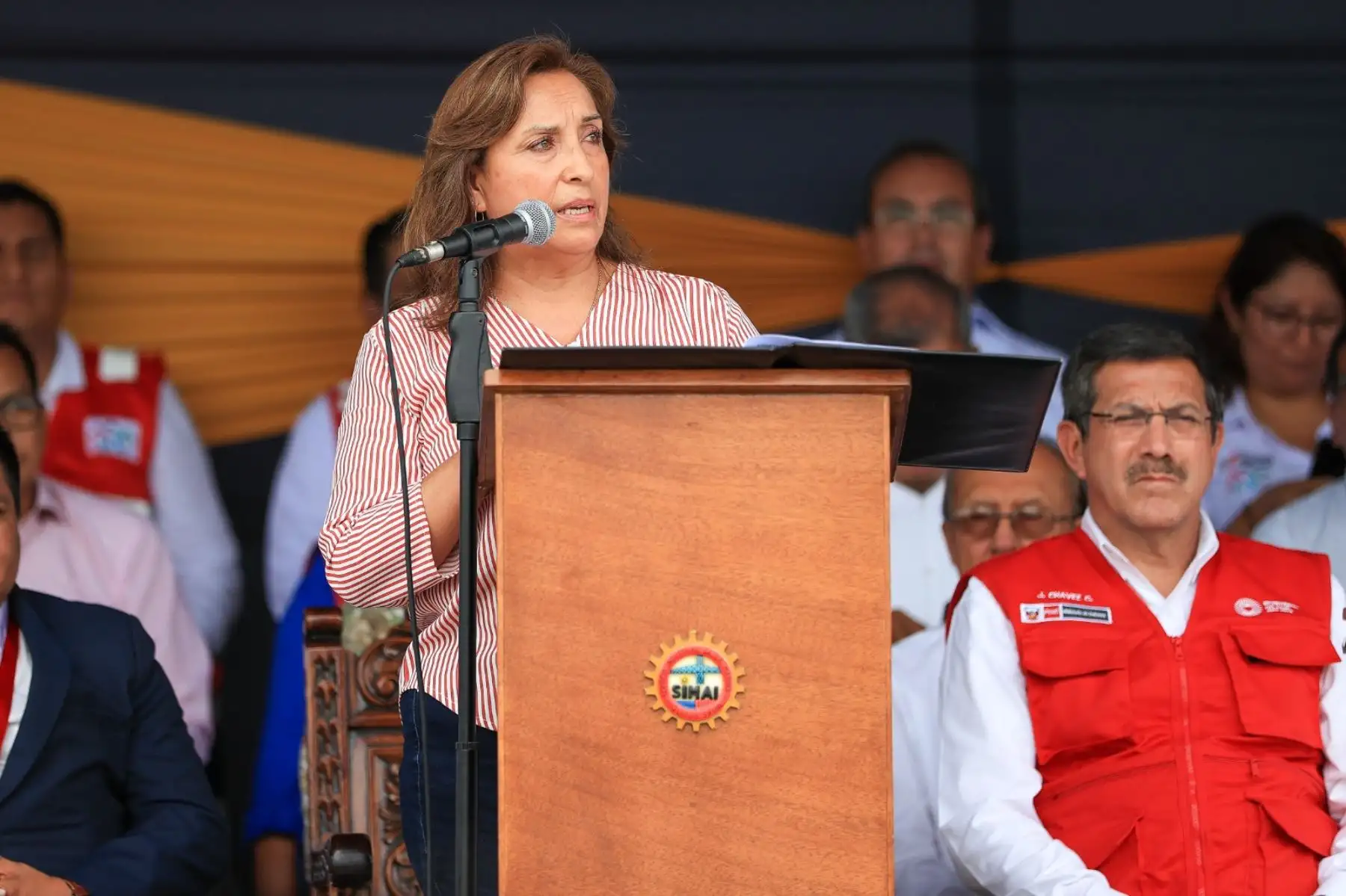 Desde Iquitos, la presidenta Dina Boluarte participó en ceremonia de zarpe de la primera etapa de la campaña de acción social de PIAS fluviales. Foto: ANDINA/ Prensa Presidencia