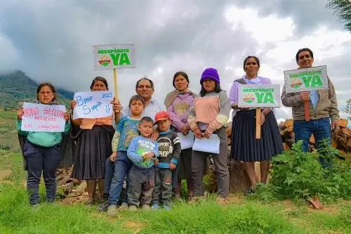 Productores beneficiados con el bono Recupérate Ya. Foto: MIDAGRI/Difusión