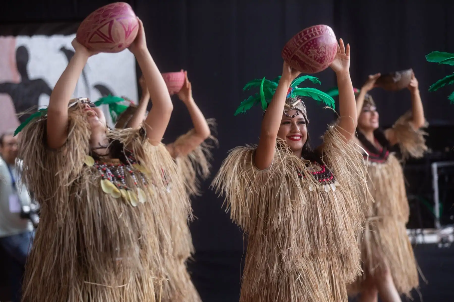 Carnavales como el de Putina, Lamas, Ayacucho, Arequipa y Cajamarca fueron  danzados por 150 artistas en escena. Foto: Difusión