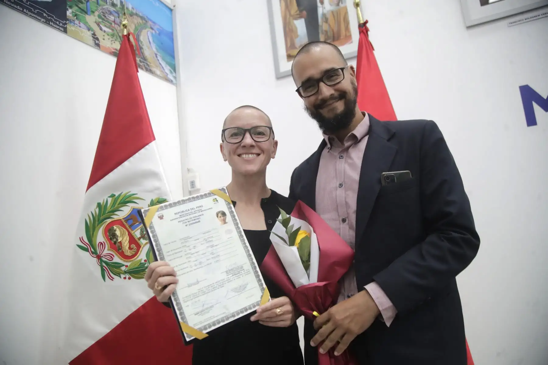 Remedios Carricondo Castaño, original de España, participó de la ceremonia de nacionalización de ciudadanas extranjeras en la sede de Migraciones.

Foto: ANDINA/Juan Carlos Guzmán Negrini.