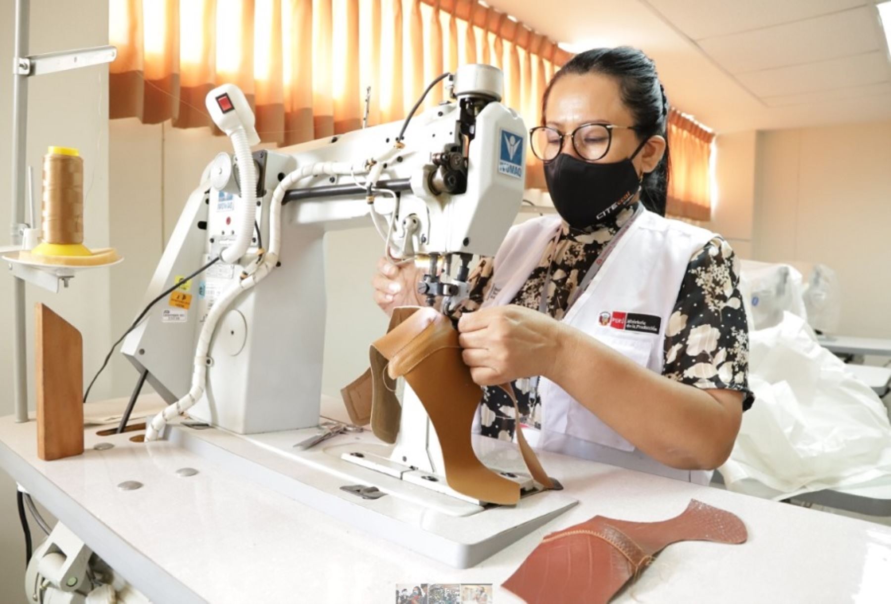Las mujeres han logrado un liderazgo en el sector cuero y calzado en la región La Libertad.