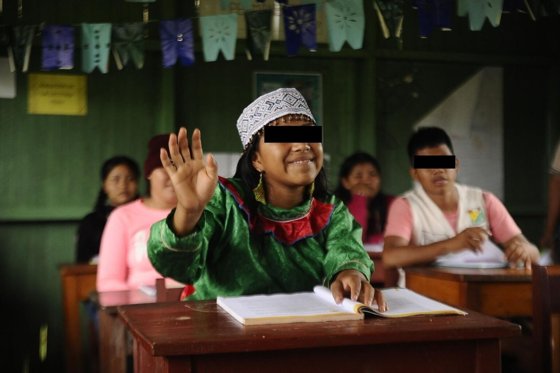 Es necesario garantizar la permanencia de las adolescentes en la educación escolar. Foto: Unicef/Cortesía.