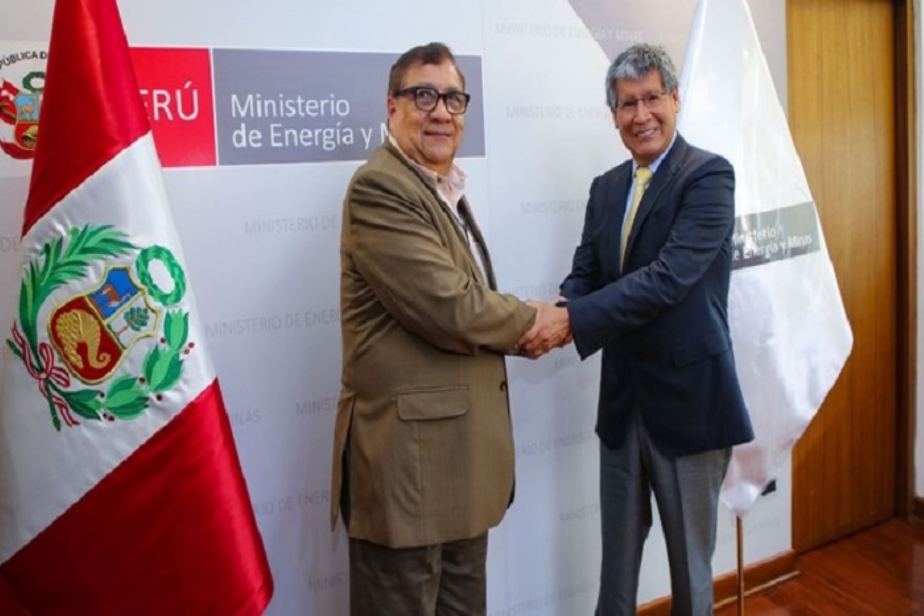 El Ministerio de Energía y Minas y el Gobierno Regional de Ayacucho articulan acciones para llevar gas a un menor precio a ese importante departamento del sur peruano.