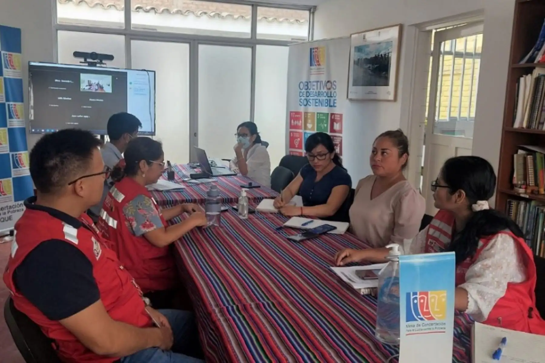 Con la finalidad de optimizar el servicio alimentario escolar en la región Lambayeque, el Programa Nacional de Alimentación Escolar Qali Warma, del Ministerio de Desarrollo e Inclusión Social (Midis), se reunió con representantes de la Mesa de Concertación para la Lucha contra la Pobreza para articular acciones comunes.