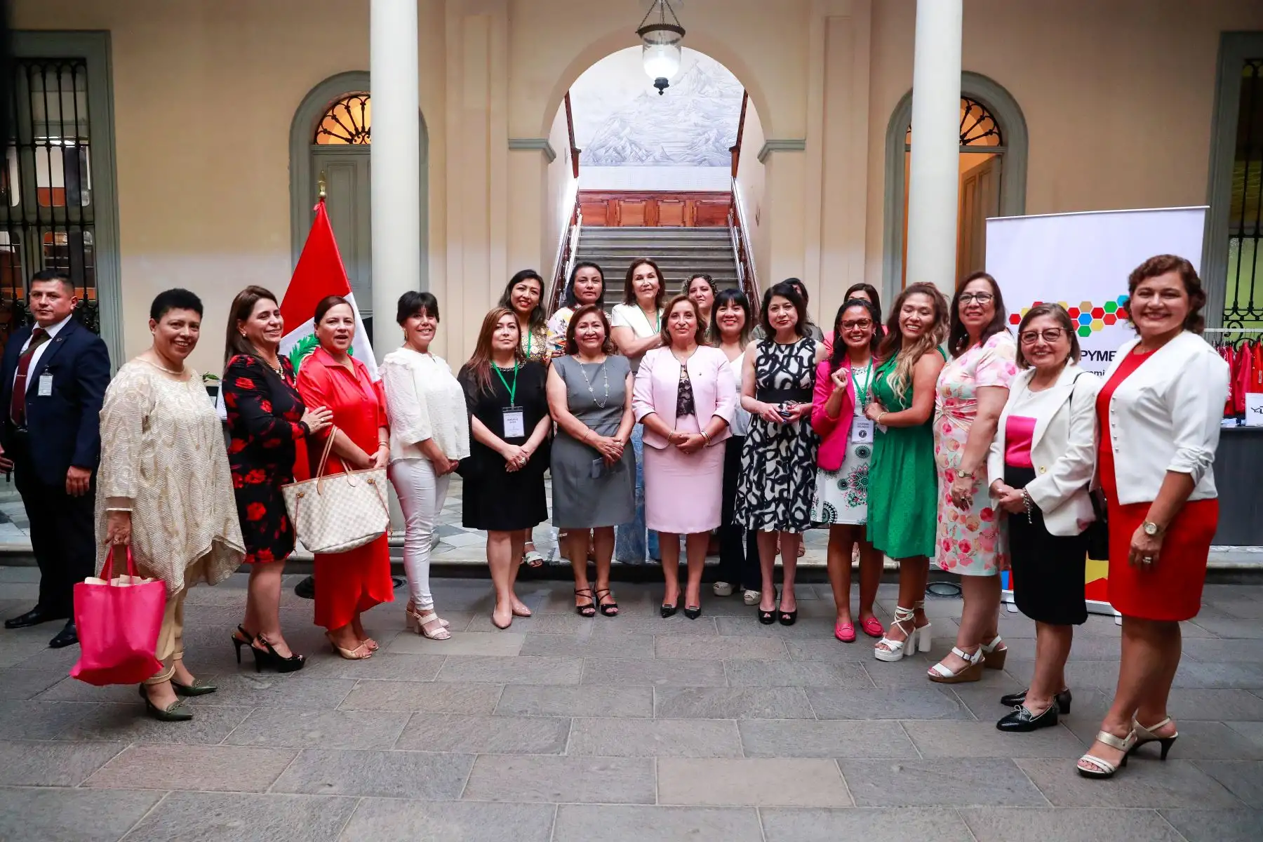 La presidenta Dina Boluarte asiste a la ceremonia por el Día Internacional de la Mujer en el Ministerio de Relaciones Exteriores. Foto: ANDINA/ Prensa Presidencia
