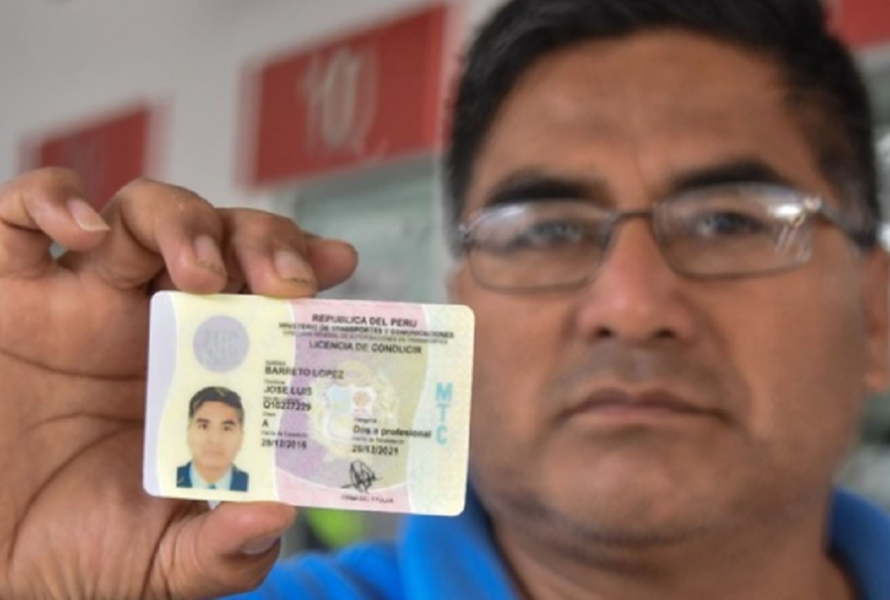El Ministerio de Transportes y Comunicaciones entregará, este jueves 9 y viernes 10 de marzo, licencias de conducir electrónicas en Arequipa, como parte de su campaña denominada “Licenciatón”.