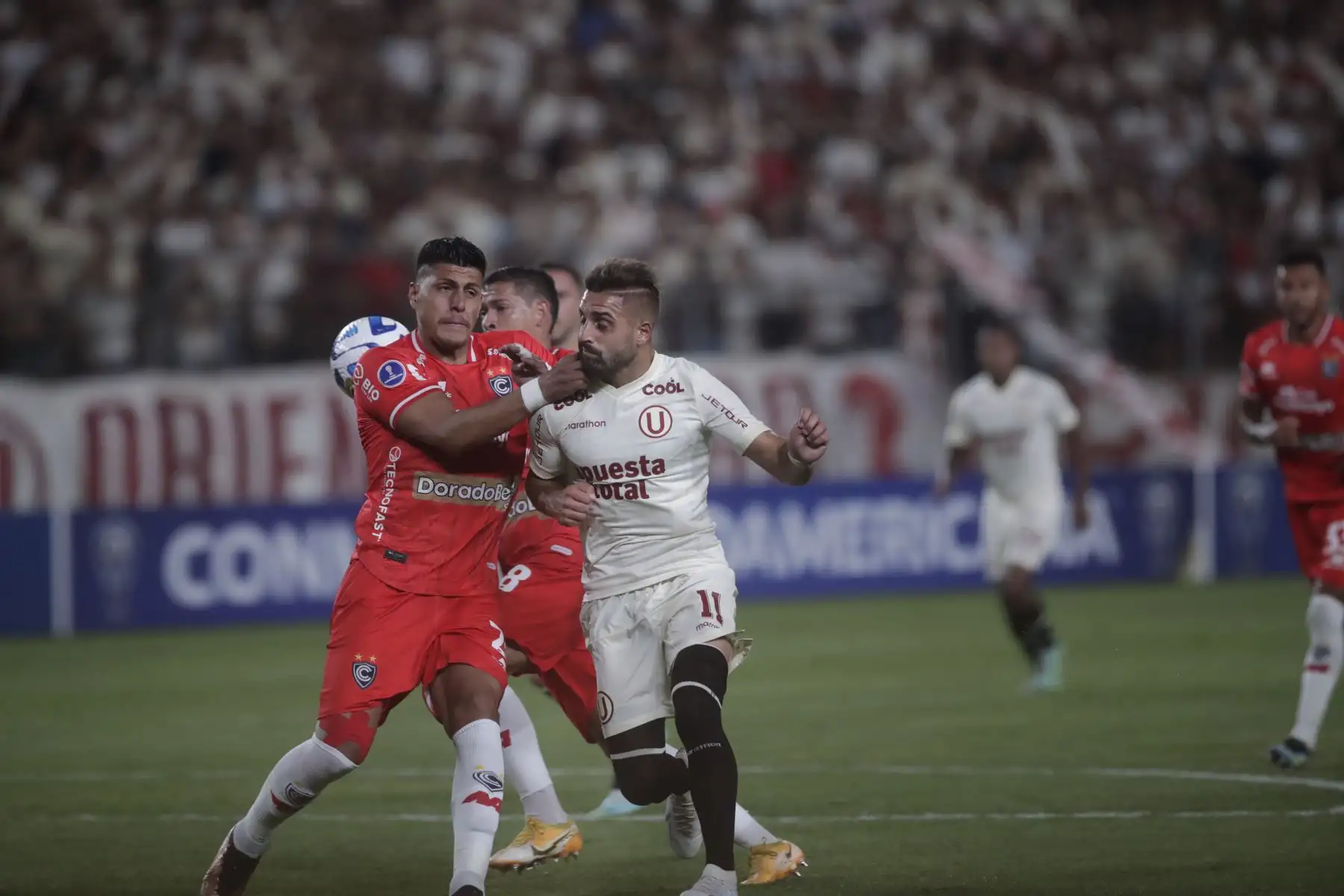 Universitario de Deportes enfrenta a  y Cienciano por la Copa Sudamericana en el estadio Monumental.
Foto:ANDINA/Juan Carlos Guzmán