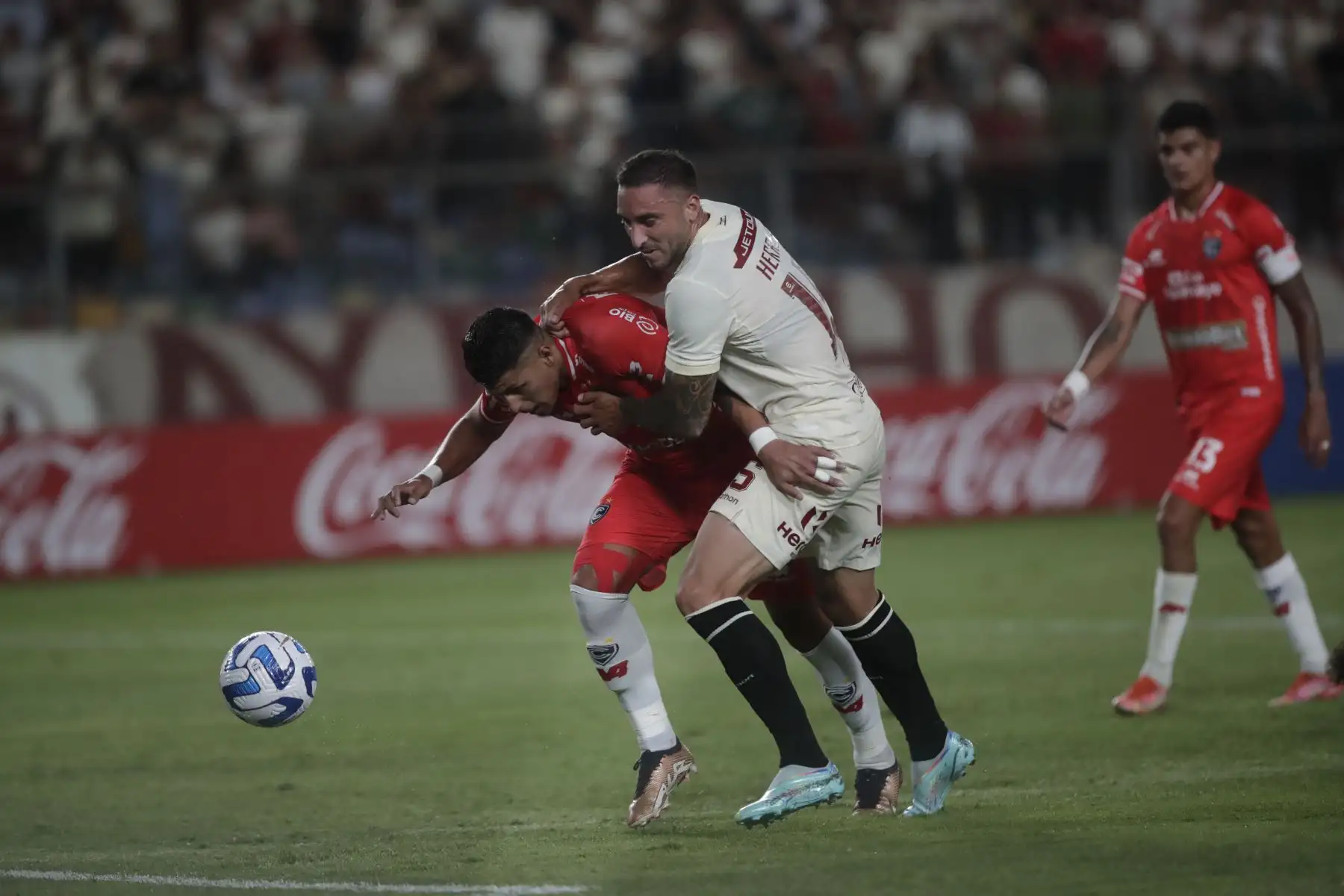 Universitario de Deportes enfrenta a  y Cienciano por la Copa Sudamericana en el estadio Monumental.
Foto:ANDINA/Juan Carlos Guzmán