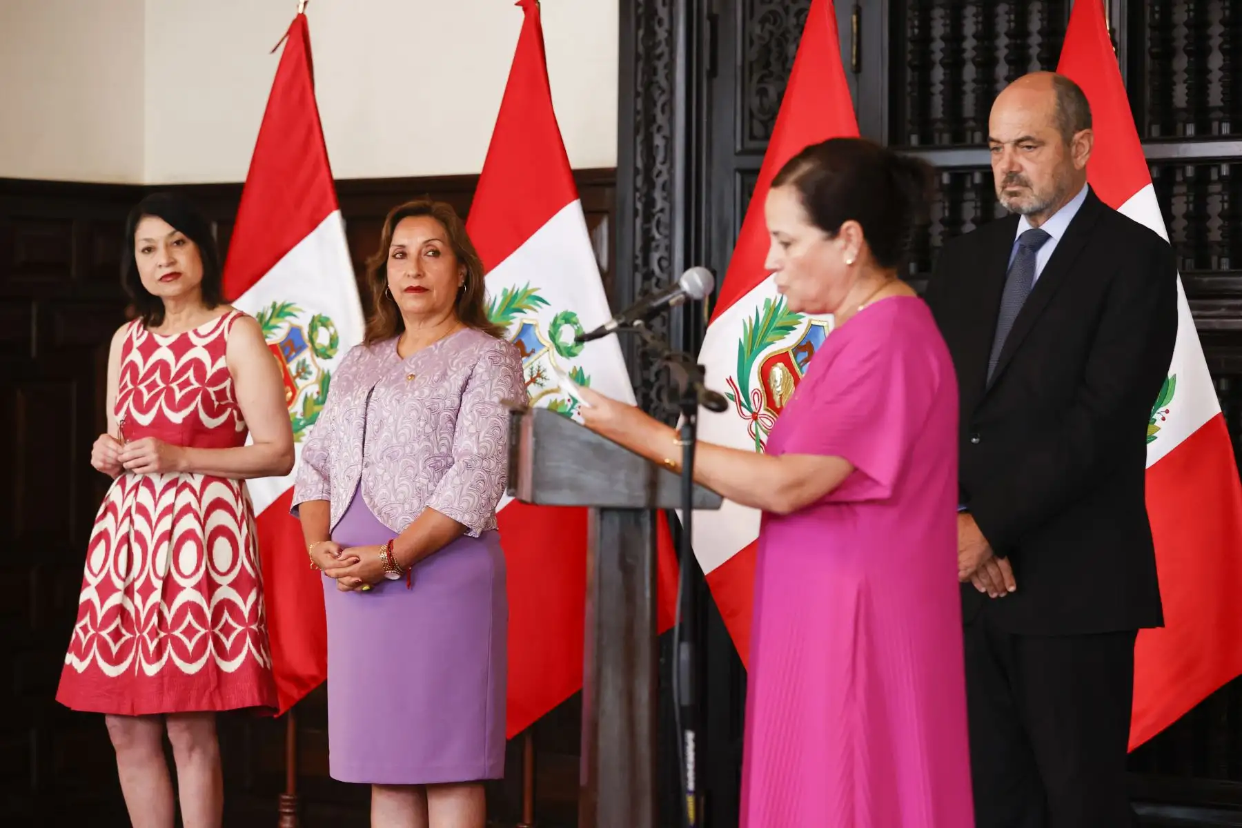 La presidenta Dina Boluarte se reúne con los integrantes del Consejo Empresarial de la Alianza del Pacífico, en Palacio de Gobierno.
 Foto: ANDINA/Prensa Presidencia