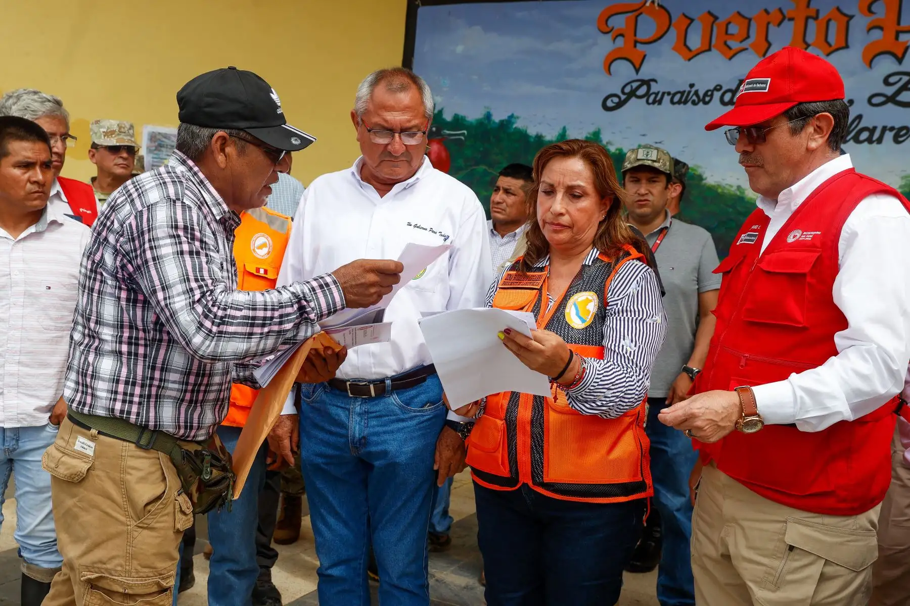 Presidenta de la república, Dina Boluarte, acompañada de ministros de Estado, arribó a Tumbes para atender las zonas afectadas por las fuertes lluvias. Foto:ANDINA/Presidencia