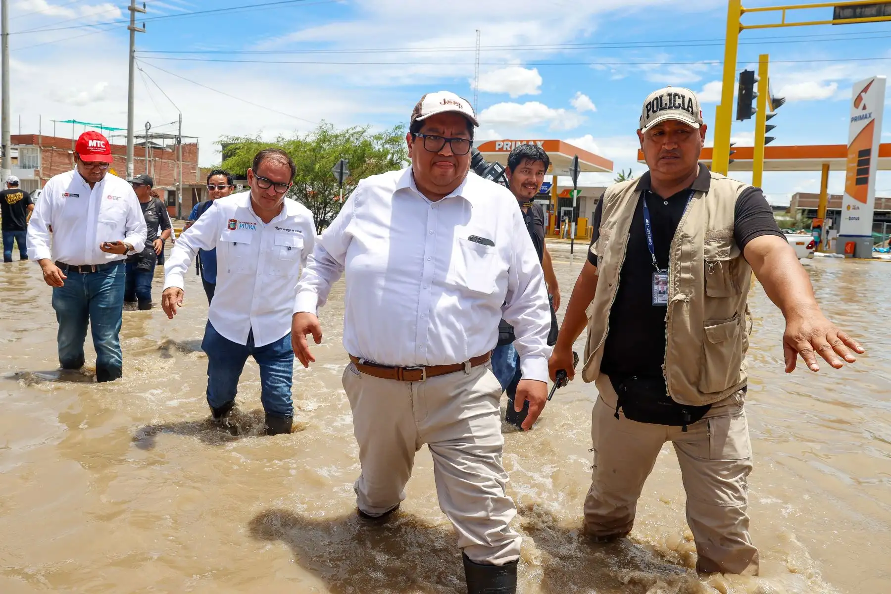 Presidenta de la república, Dina Boluarte, llegó a Piura para atender la emergencia producida por las lluvias intensas. Foto:ANDINA/ Presidencia