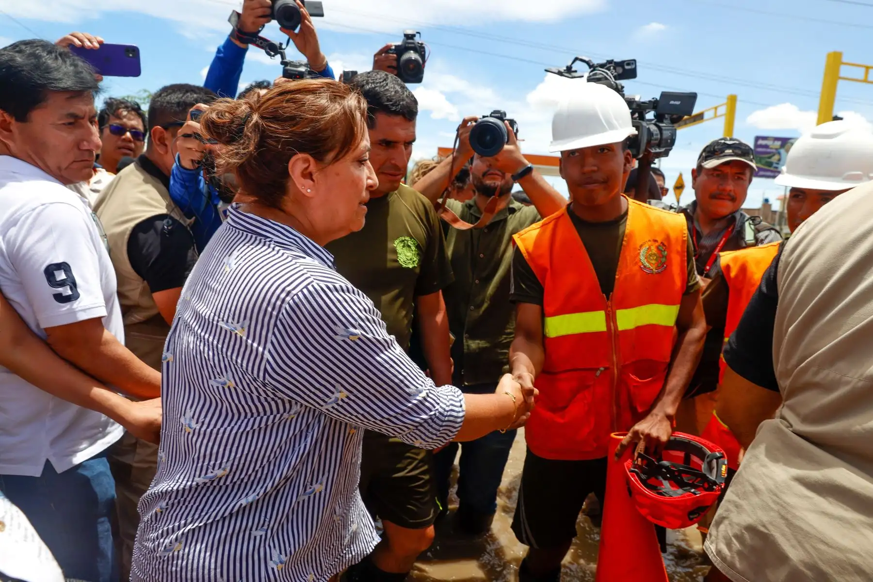 Presidenta de la república, Dina Boluarte, llegó a Piura para atender la emergencia producida por las lluvias intensas. Foto:ANDINA/ Presidencia