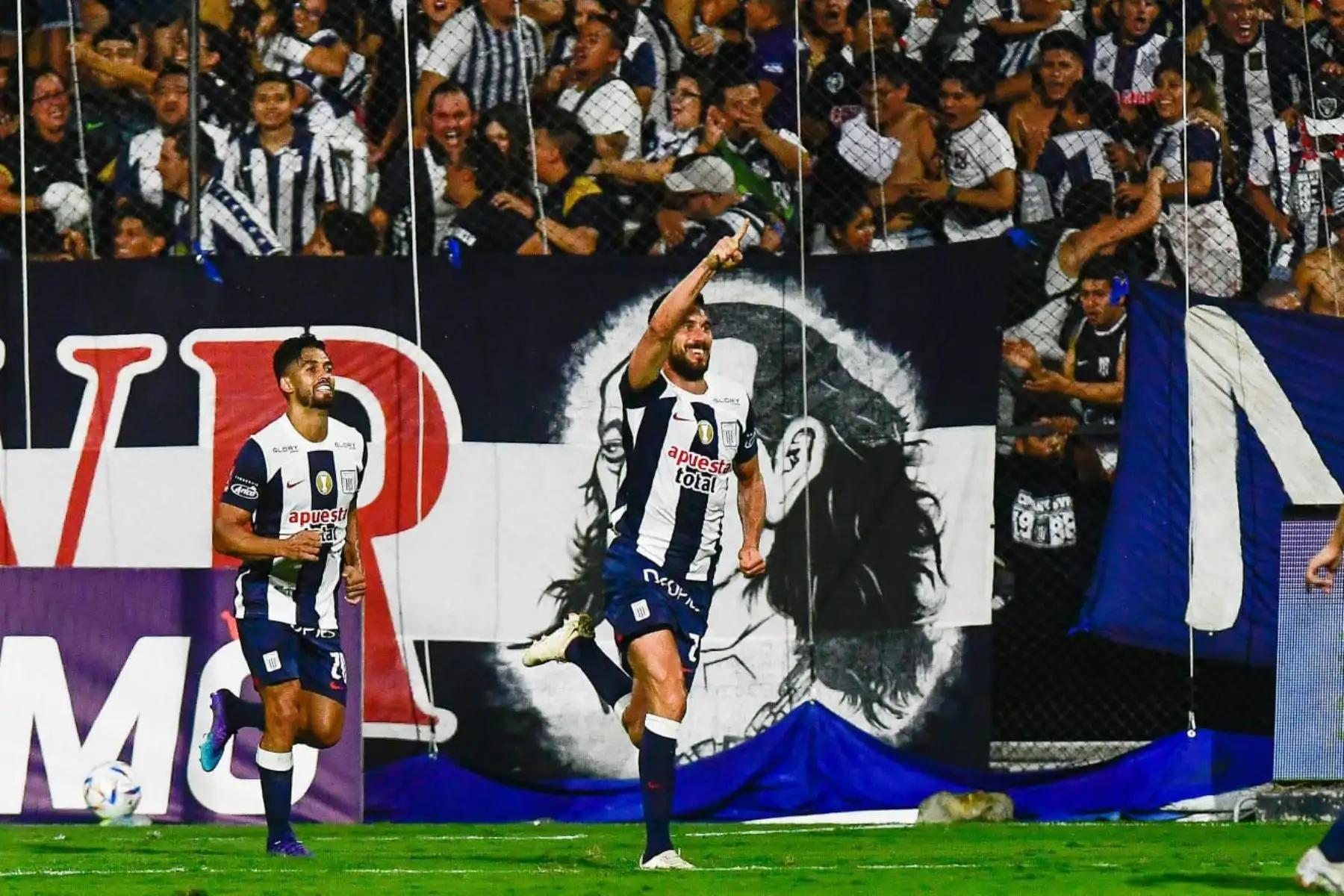 Alianza Lima es uno de los punteros de la Liga 1 del fútbol peruano. Foto: INTERNET/Medios