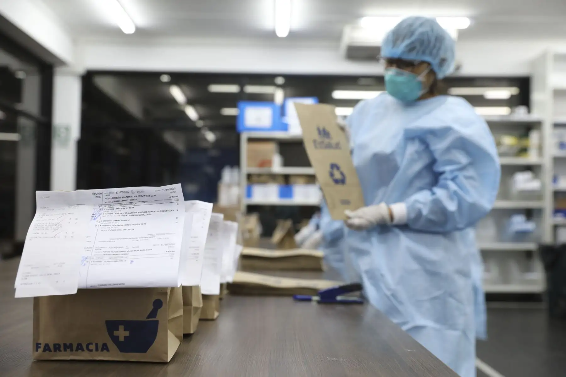 Los establecimientos del Seguro Social de Salud (EsSalud) en el norte del país, cuentan con el abastecimiento de medicamentos, material e insumos médicos para dos meses. Foto: ANDINA/EsSalud