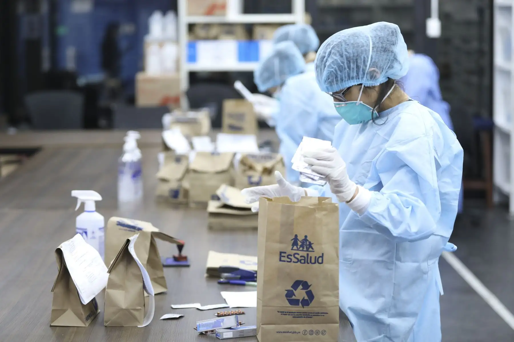 Los establecimientos del Seguro Social de Salud (EsSalud) en el norte del país, cuentan con el abastecimiento de medicamentos, material e insumos médicos para dos meses. Foto: ANDINA/EsSalud