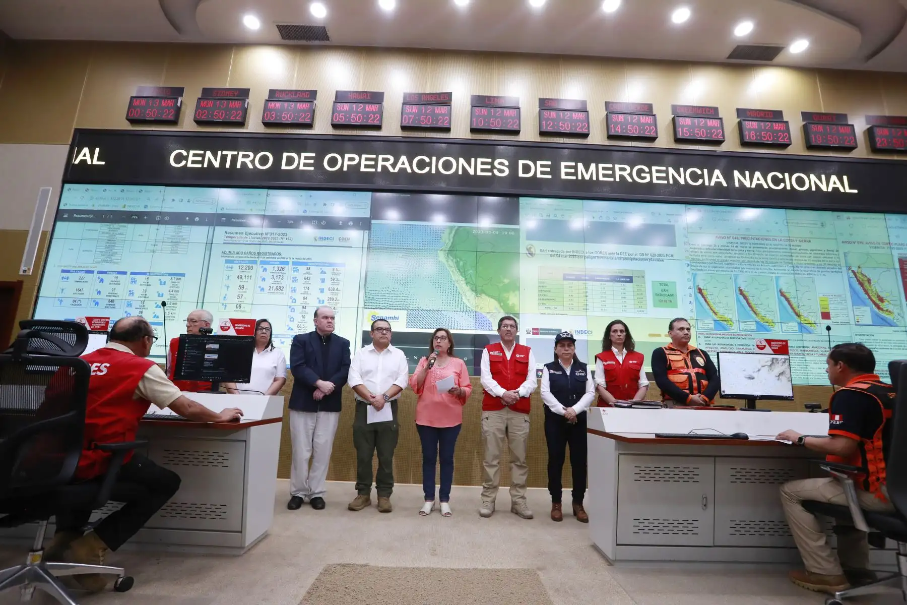 La presidenta Dina Boluarte, instaló la sesión del Consejo Nacional de Gestión del Riesgo de Desastres (CONAGERD). Foto: ANDINA/ Presidencia