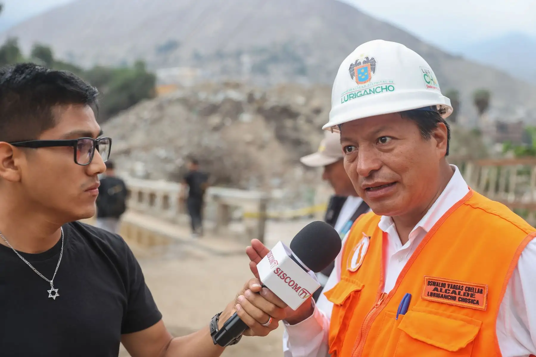 Declaraciones del Alcalde de Chosica, Oswaldo Vargas, tras la restricción del tránsito vehicular en el puente Caracol, con la finalidad de salvaguardar la vida de las personas que utilizan esa vía ante la crecida de las aguas.
Foto: ANDINA/Andrés Valle