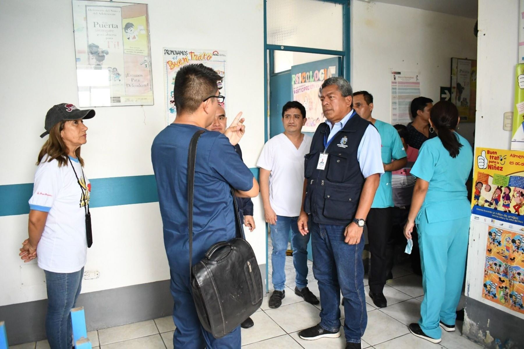 El gerente regional de Salud de Lambayeque, Jaime Nombera, constató la problemática del Hospital Referencial de Ferreñafe.