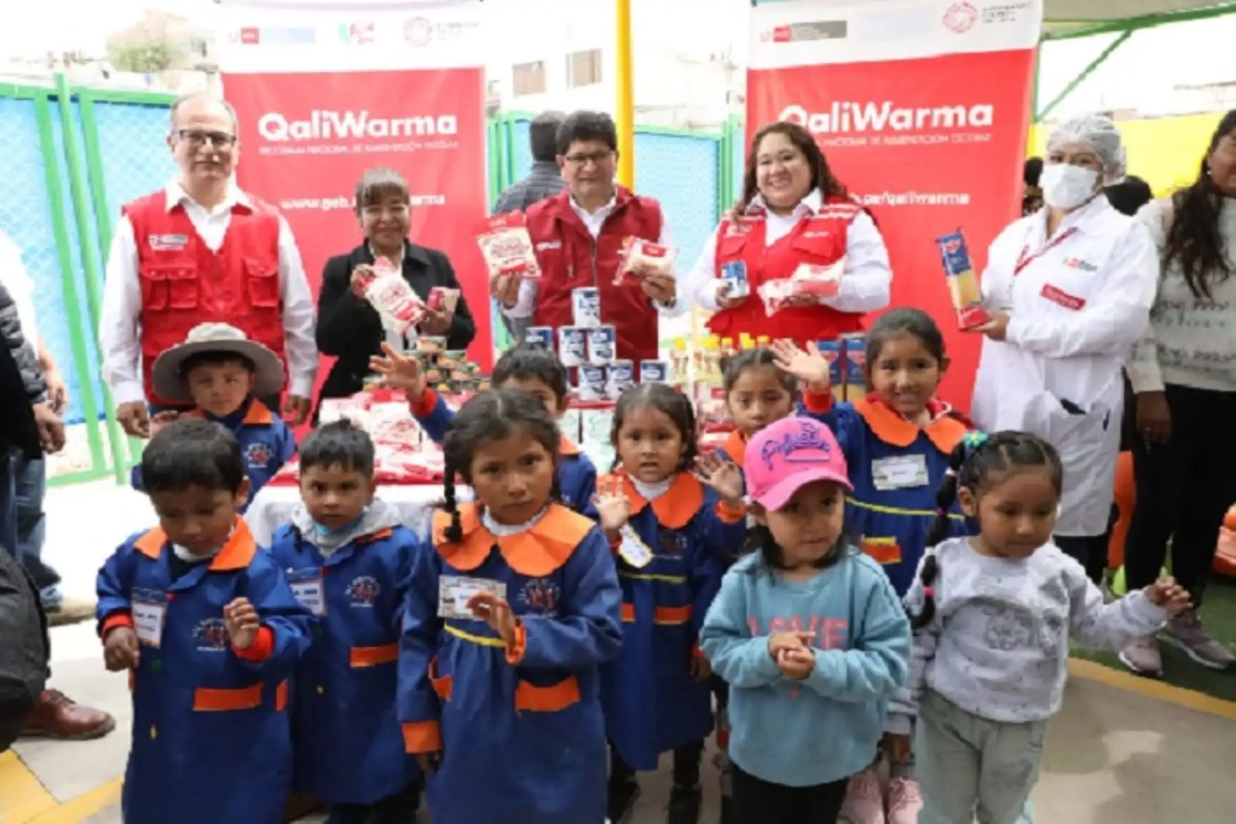 En la región Arequipa, Qali Warma atiende a 1667 instituciones educativas públicas con 134,775 estudiantes.