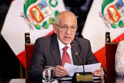Óscar Becerra, ministro de Educación. ANDINA/Prensa Presidencia