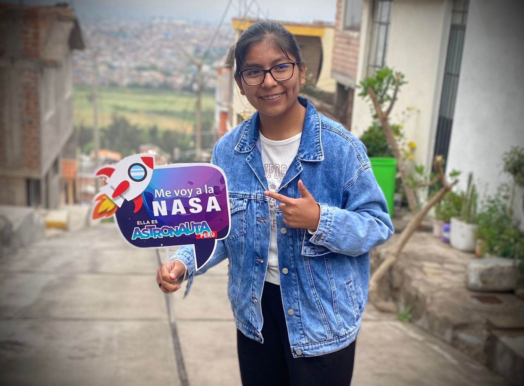 Conoce a Andrea Huamán Chambi, la menor arequipeña elegida entre más de 1,400 postulantes para visitar instalaciones de la NASA, en Houston, Estados Unidos. Foto: Rocío Méndez