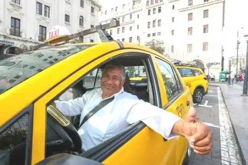 ¿Eres taxista autorizado? Solo pagarás S/ 100 por examen médico para revalidar brevete. Foto: ANDINA/Difusión.