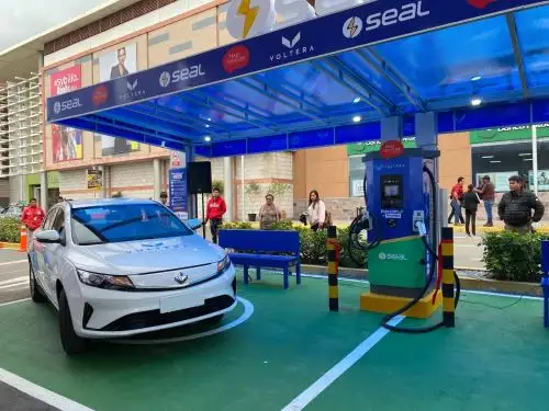 Arequipa cuenta con la primera estación de autos eléctricos del sur del país