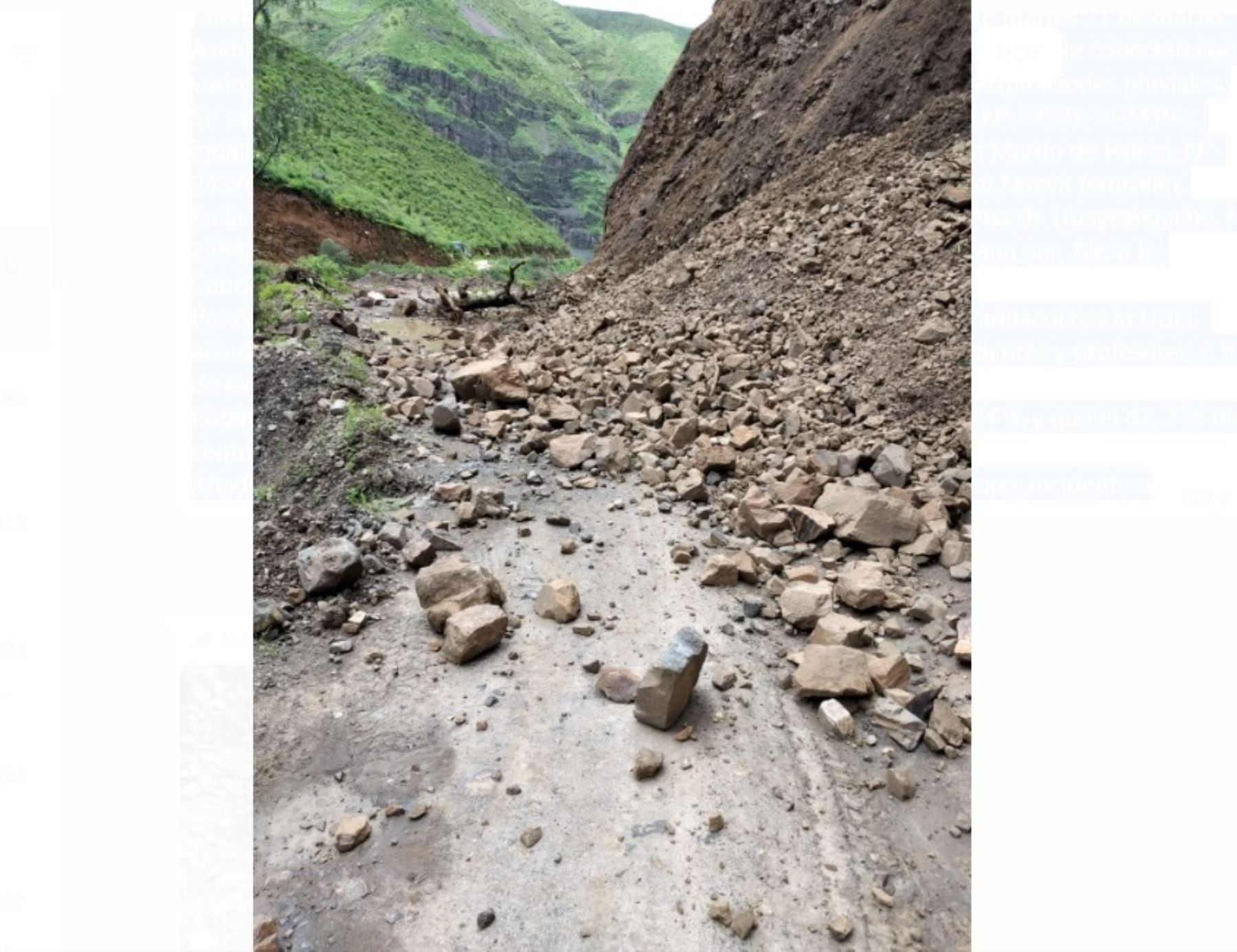 Debido a las lluvias intensas que se registran en la provincia de Lucanas y que han provocado derrumbes, huaicos y desborde de ríos, el Gore Ayacucho suspendió las clases escolares en 14 distritos de esa provincia.
