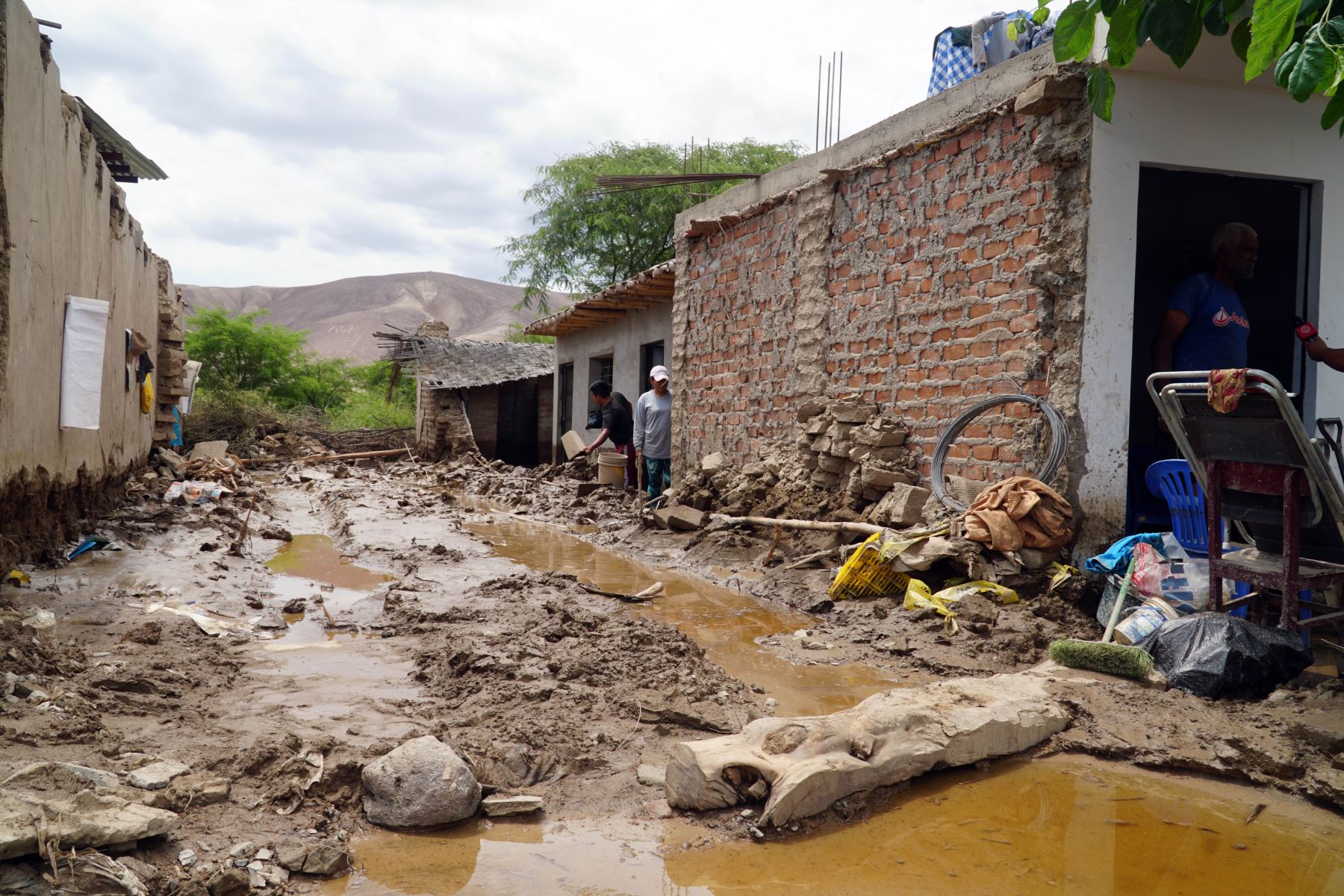 Cuanitosos daños materiales por la caída de un huaico  y el desborde de un río en El Ingenio, Nasca. Foto: ANDINA/Difusión.