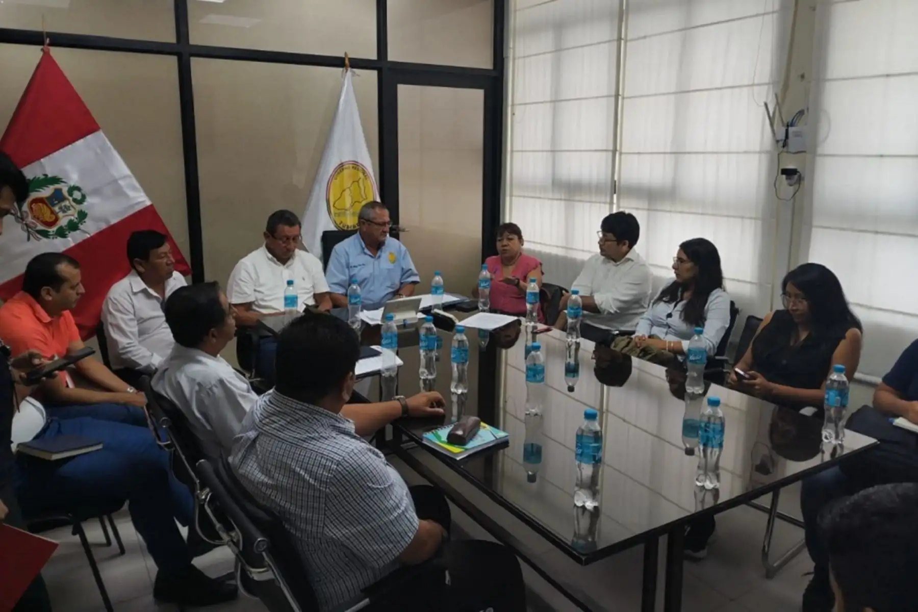 Asistencia técnica de funcionarios del MEF a las autoridades de Tumbes. Foto: Cortesía.