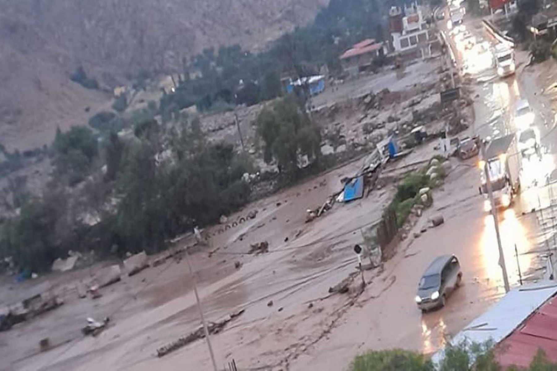 Emergencia por lluvias: reportan huaico en Santa Rosa de Quives de provincia de Canta