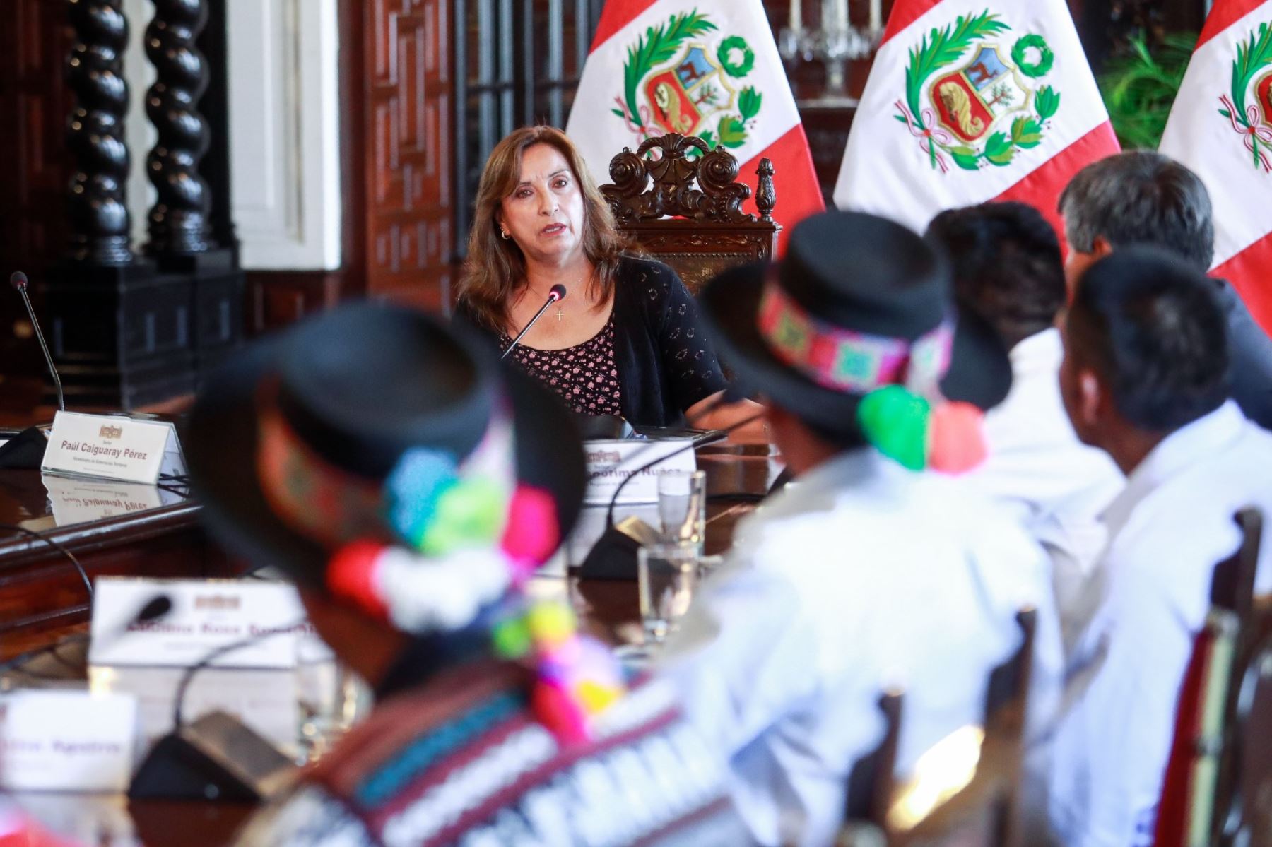 Presidenta de la república, Dina Boluarte, se reunió con gobernador regional de Ayacucho y alcaldes de la región. Foto: ANDINA/Prensa Presidencia