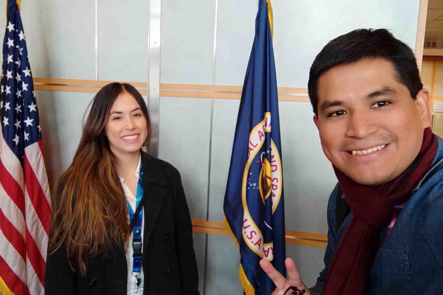 Los sanmarquinos Marco Carrasco Villanueva y Raquel Sánchez Mejía participaron de la ceremonia de premiación de la NASA en marco del concurso International Space Apps Challenge.