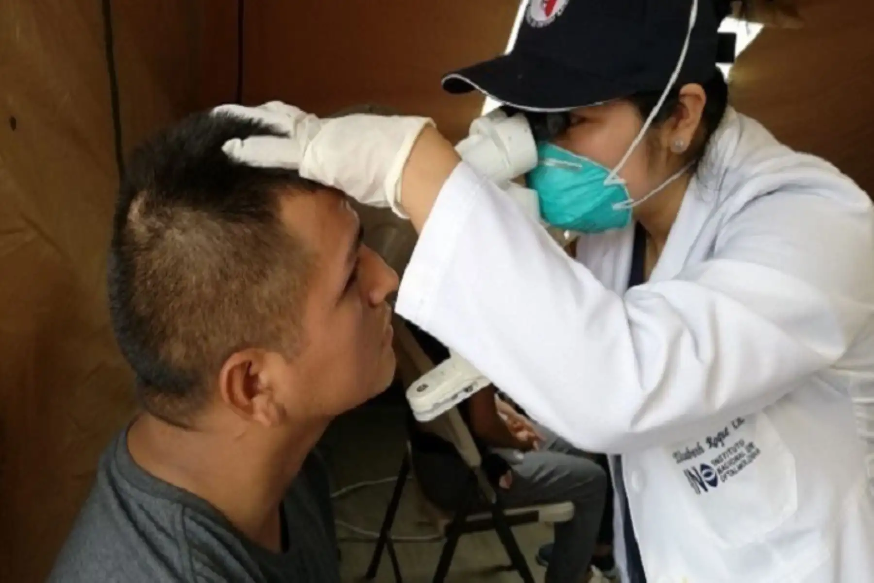 Especialista del INO recomienda lavarse las manos con frecuencia, evitar tocarse los ojos con las manos sucias y evitar el contacto cercano con personas que tengan conjuntivitis.