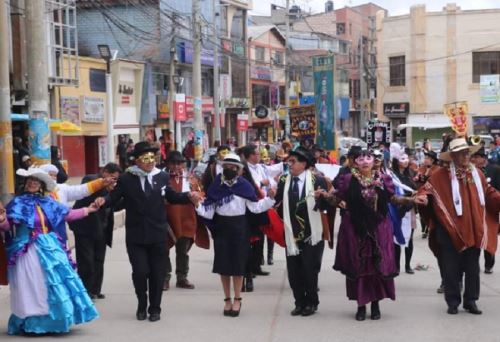 La población de Cerro de Pasco se apresta a celebrar, del 25 al 29 de marzo, la emblemática Calixtrada Cerreña o Carnaval Cerreño, una de las tradiciones más antiguas de la Sierra de Perú.