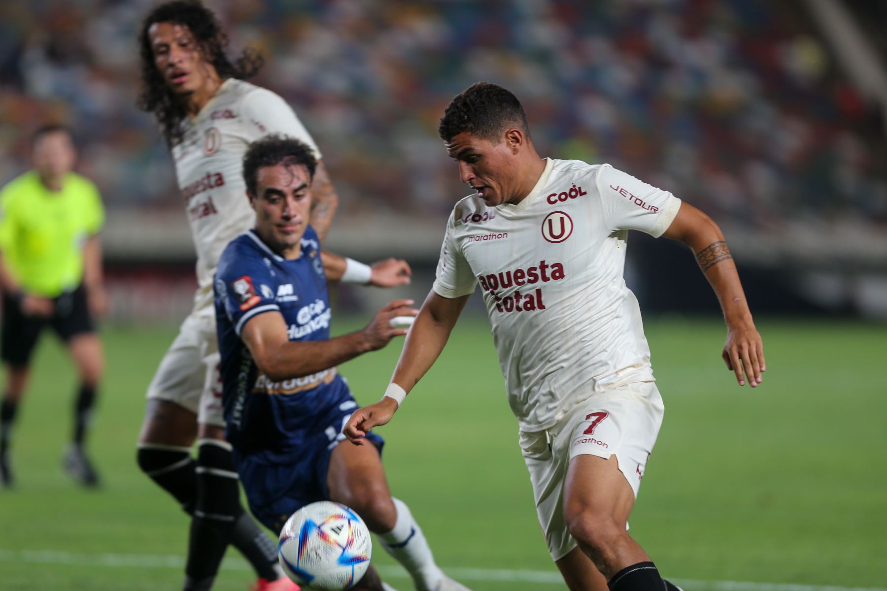 Cienciano vs. Universitario Hora y canal que transmitirá el cotejo por