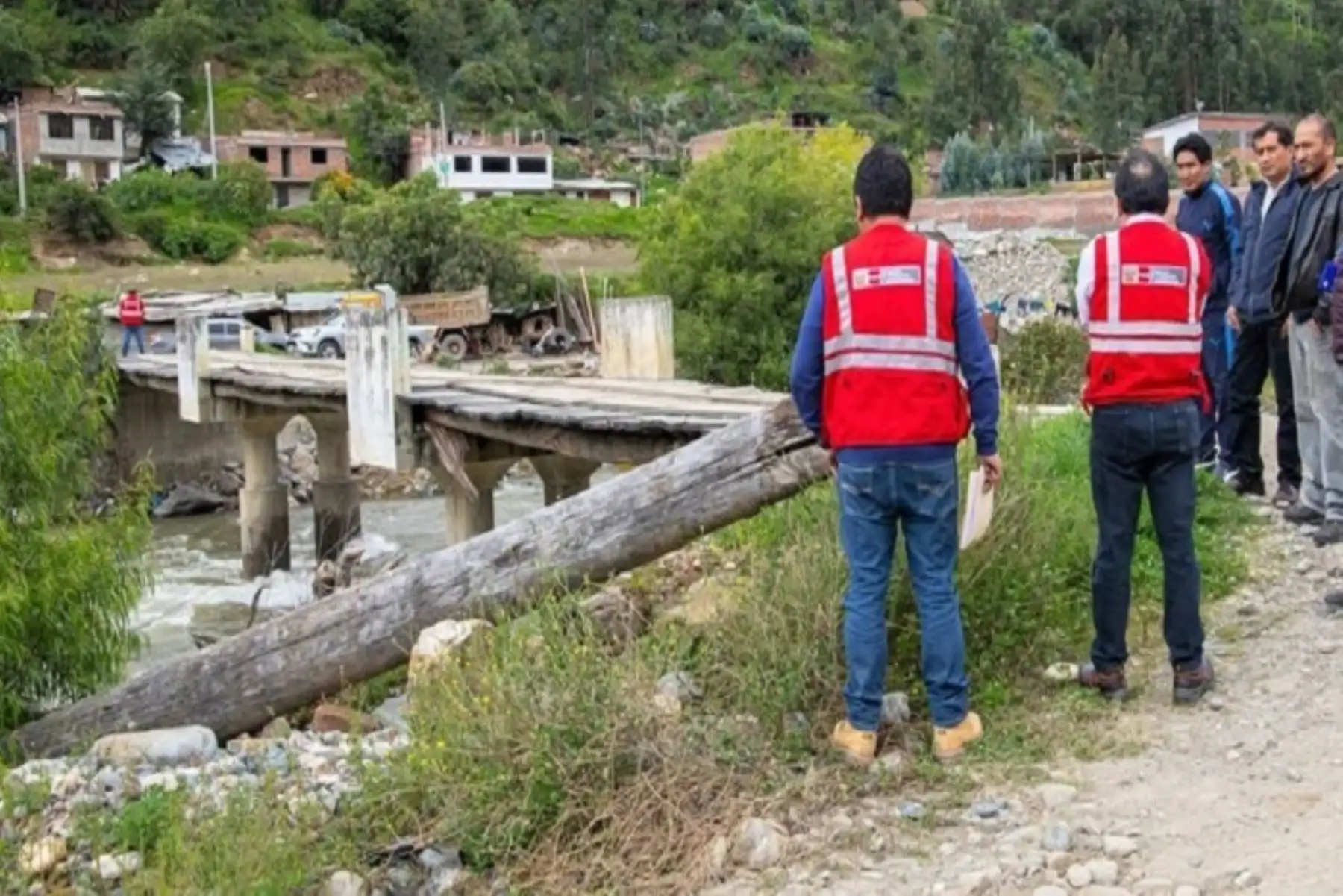 El equipo técnico del MTC inspeccionó los puentes Grau, Las Monjas, Sechura y otros dos del distrito La Arena, en Piura, y puente Pampa de Lino, en Lambayeque, entre otros. Foto: cortesía.