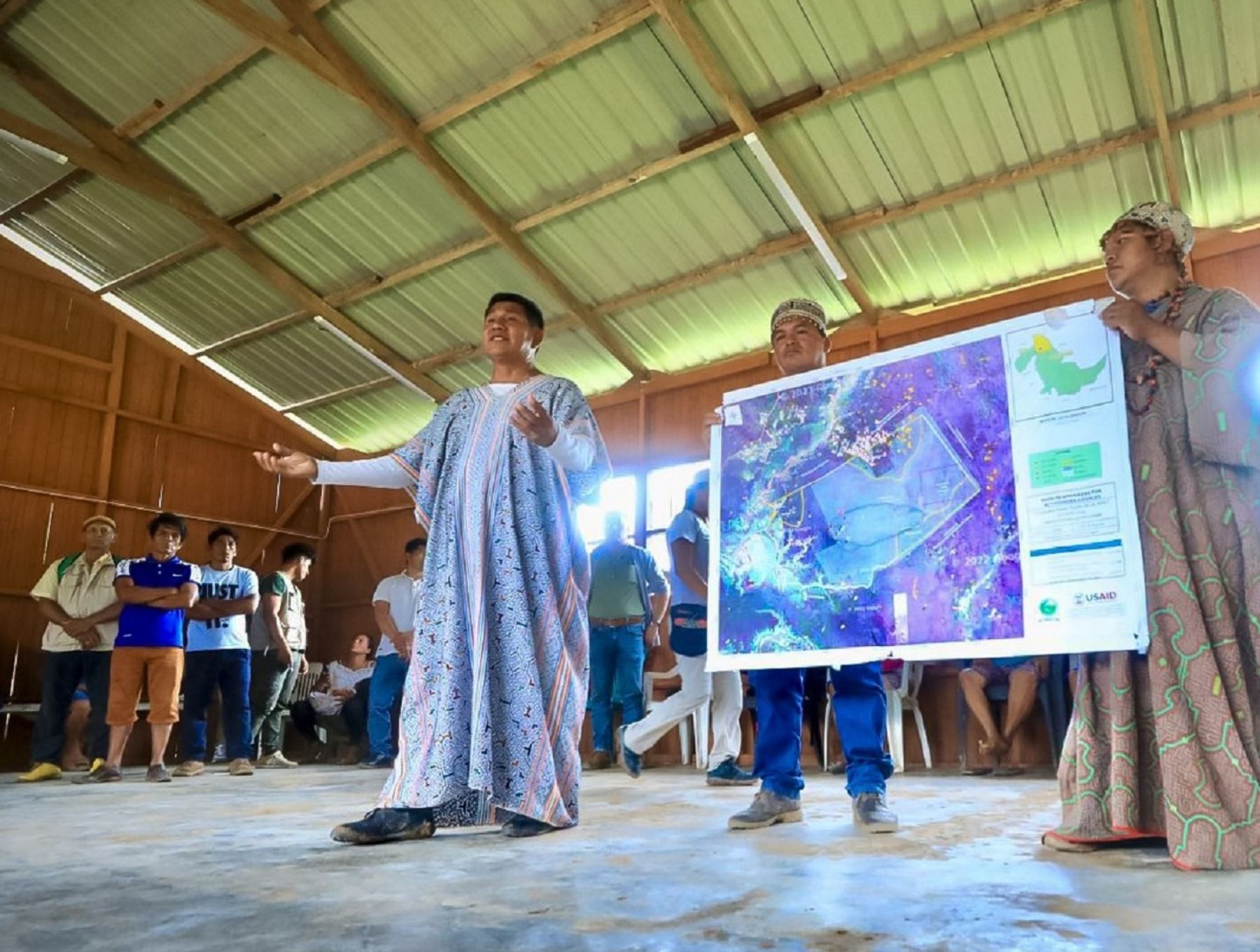 Más de 100 familias de la comunidad nativa Flor de Ucayali se beneficiarán con las obras de agua potable. También pidieron que se fijen linderos de su territorio para evitar la deforestación. ANDINA/Difusión