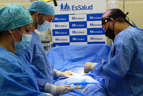 Hospital Negreiros: médicos realizan con éxito cirugía de alta complejidad. Foto: ANDINA/Difusión.