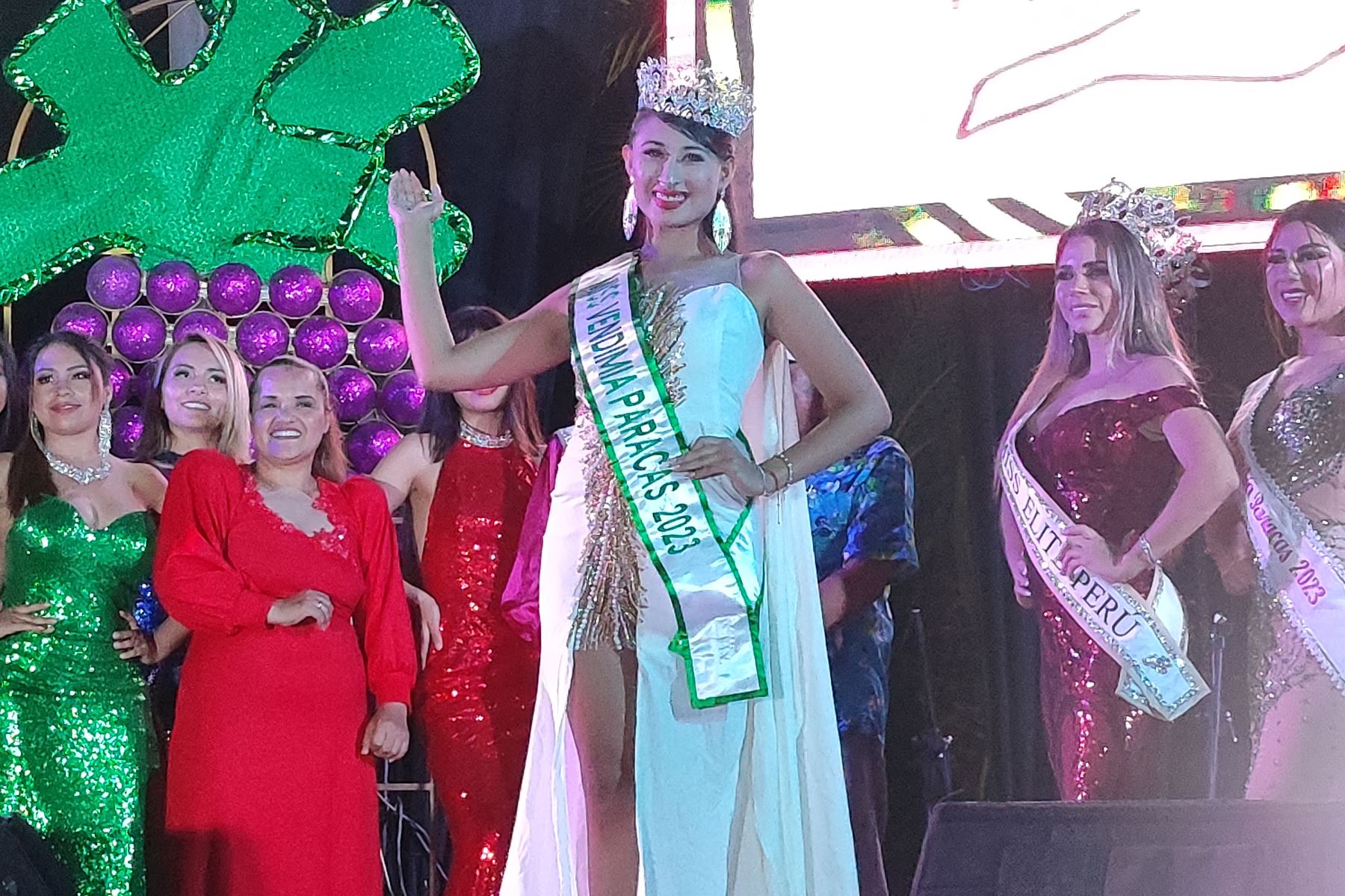 Bárbara Cam fue coronada como la Miss Vendimia Paracas 2023, en el marco de las celebraciones del V Festival de la Vendimia.
Foto: ANDINA/Daniel Bracamonte