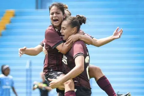Universitario comenzó bien la Liga Femenina 2023