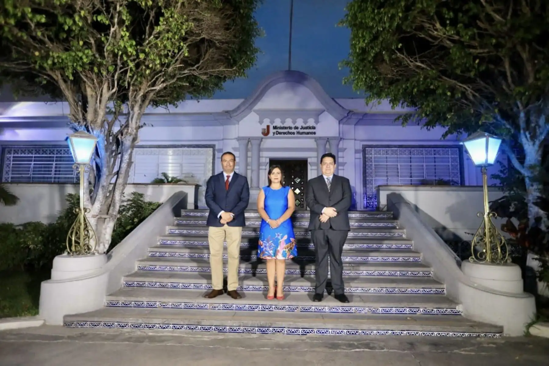 Minjus ilumina su sede de color azul así se busca promover un país más inclusivo y contribuir a mejorar la calidad de vida de las personas con trastorno del espectro del autismo (TEA).
Foto: ANDINA/Difusión