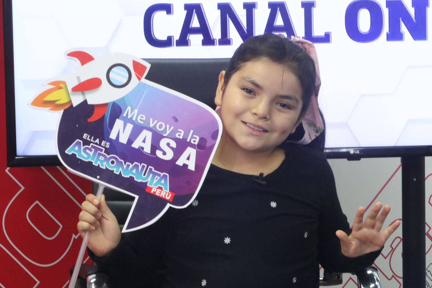Dayana Arce León, estudiante del colegio Juan Pablo ll 5174 en Carabayllo, es la integrante más pequeña del programa Ella es Astronauta 2023. Foto:ANDINA/Hector Vinces.