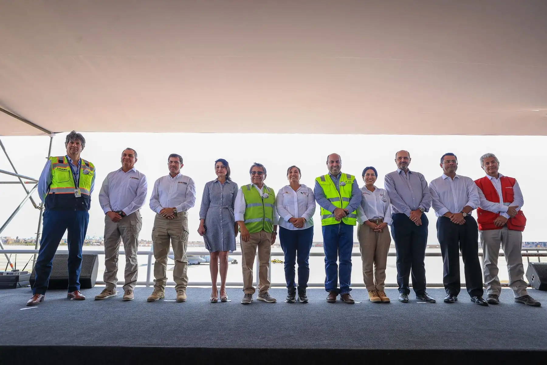Presidenta Dina Boluarte participa en el inicio de operaciones de la segunda pista de aterrizaje del Aeropuerto Internacional Jorge Chávez y de la nueva torre de control. Foto: ANDINA/Prensa Presidencia