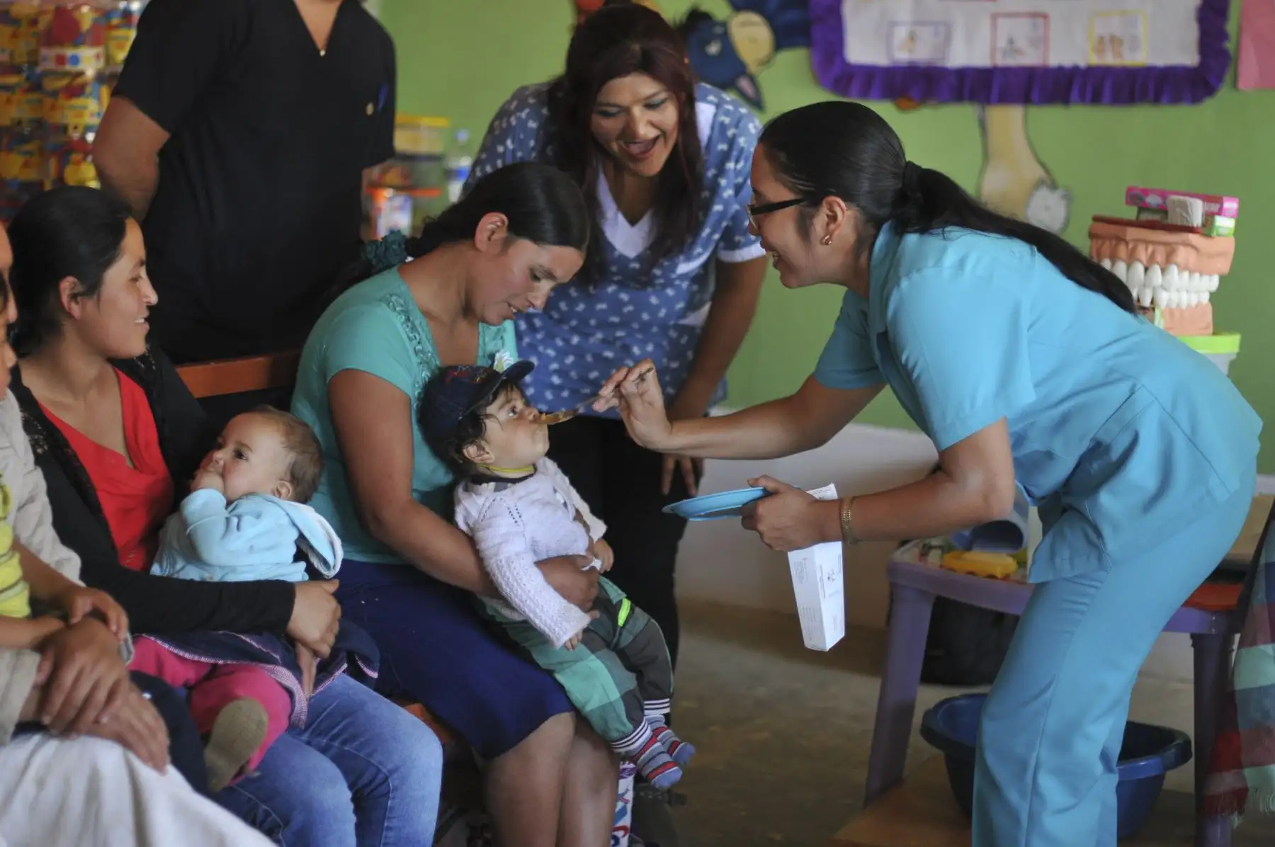 Se priorizará atención a la población más vulnerable de las regiones del país. ANDINA/Difusión