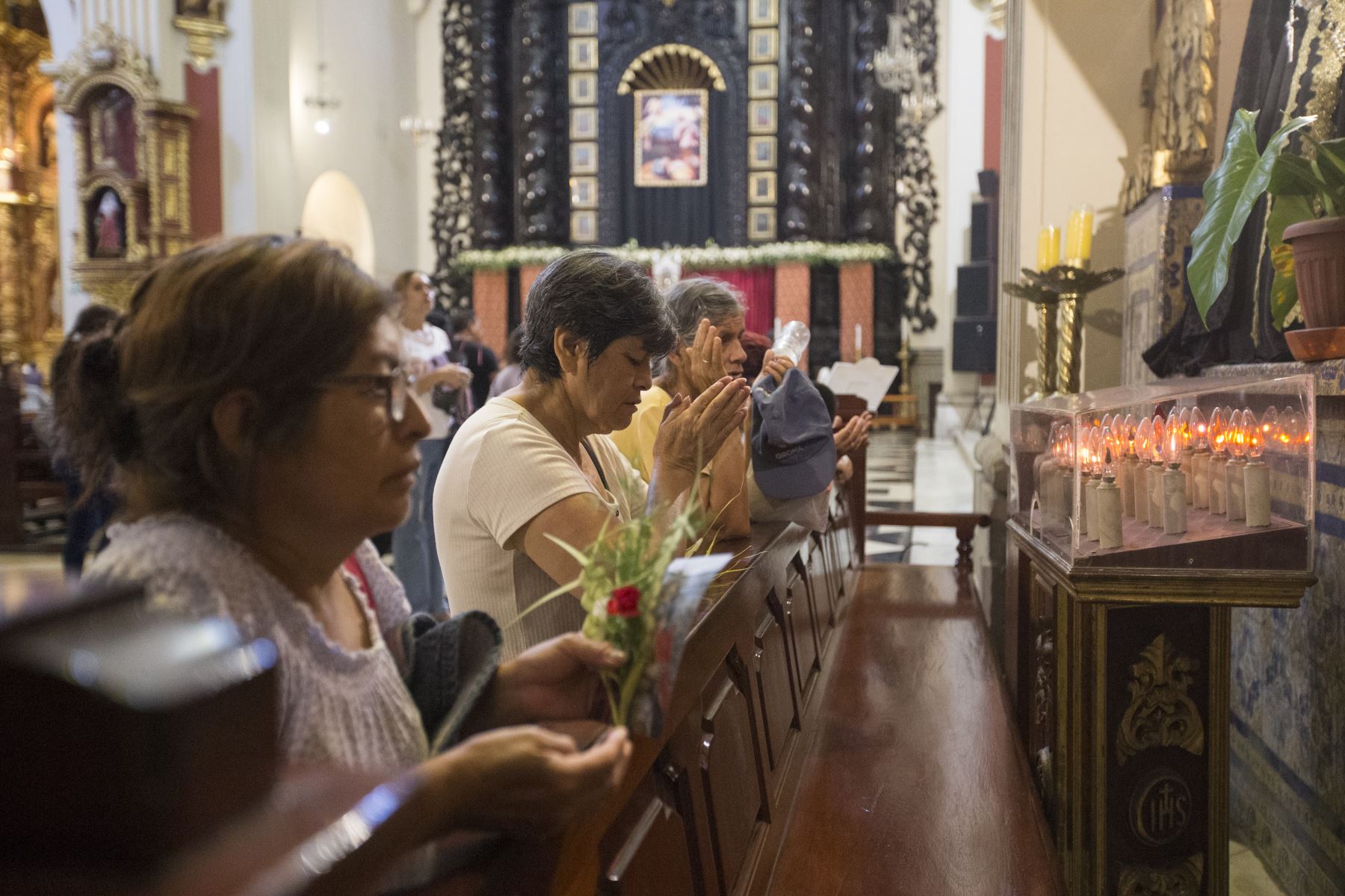 Miles de fieles realizarán el tradicional recorrido de las siete iglesias, por Semana Santa. Foto: ANDINA/Tatiana Gamarra.