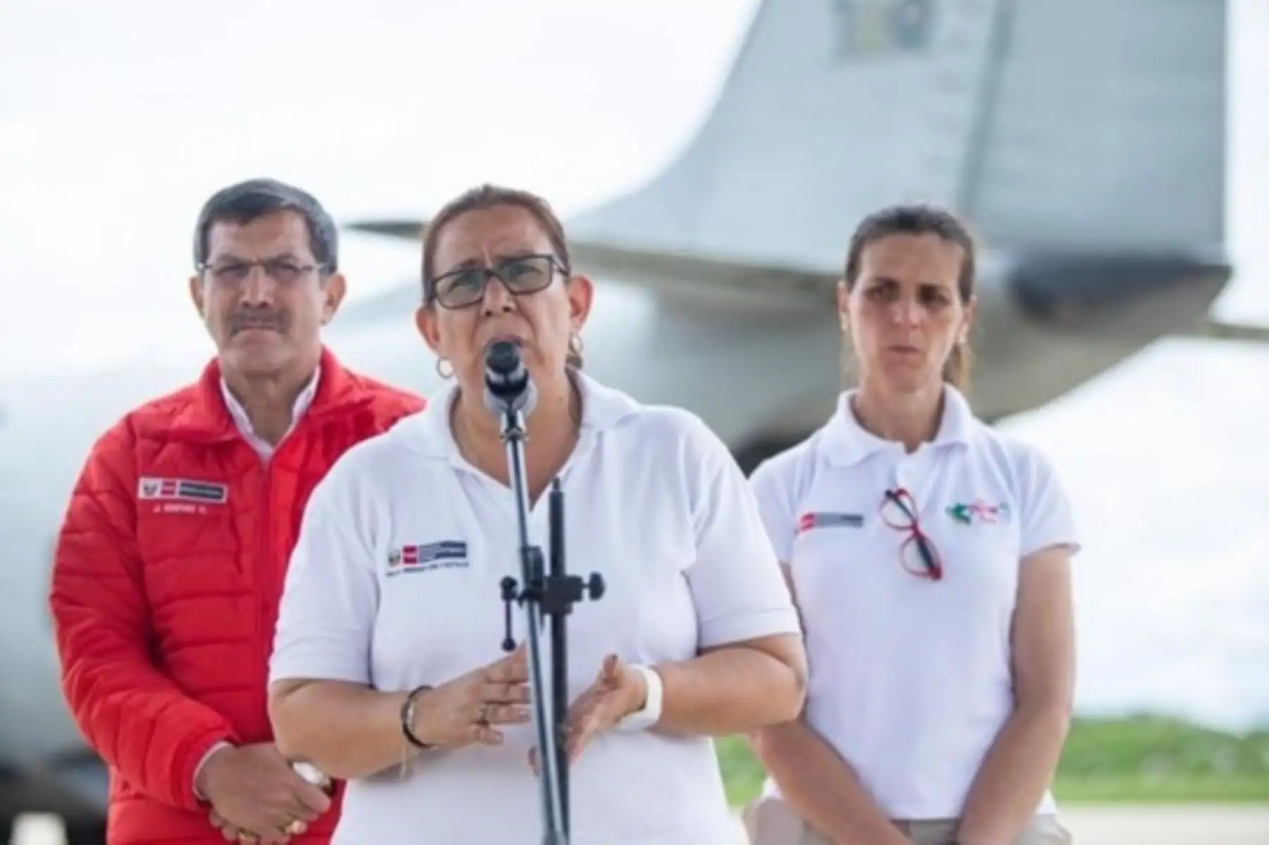 Ministra de Desarrollo Agrario y Riego, Nelly Paredes, reafirmó su compromiso de trabajo para apoyar a la población afectada por las intensas lluvias en Piura. Foto: Cortesía.